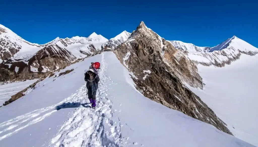 Kalindi Khal Trek