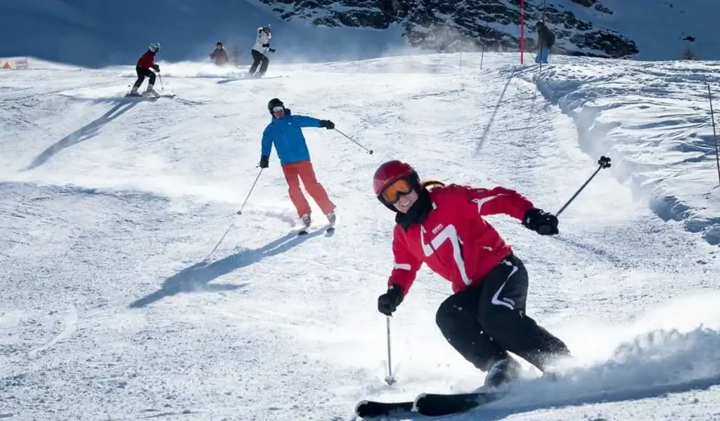 Skiing in Solang Valley