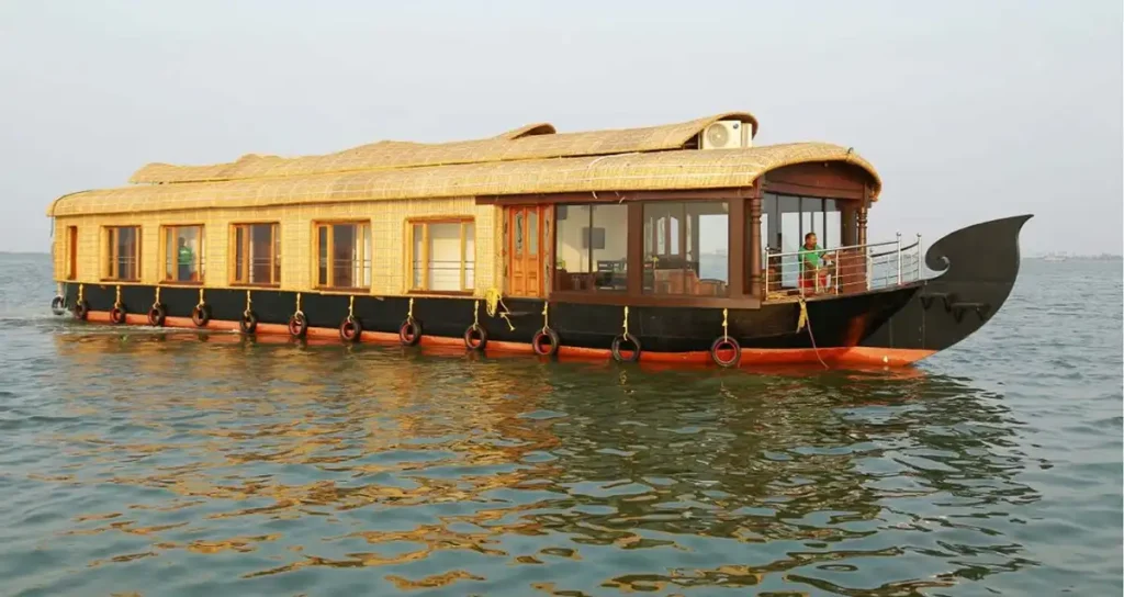 Houseboats kerala