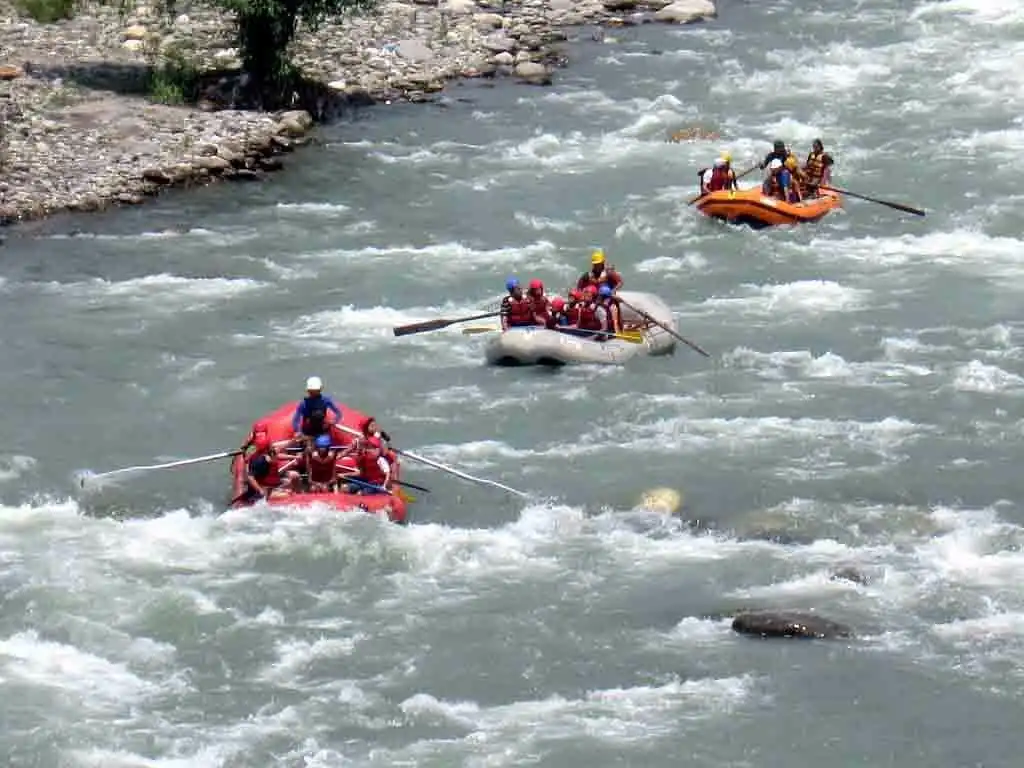 river rafting in Rishikesh