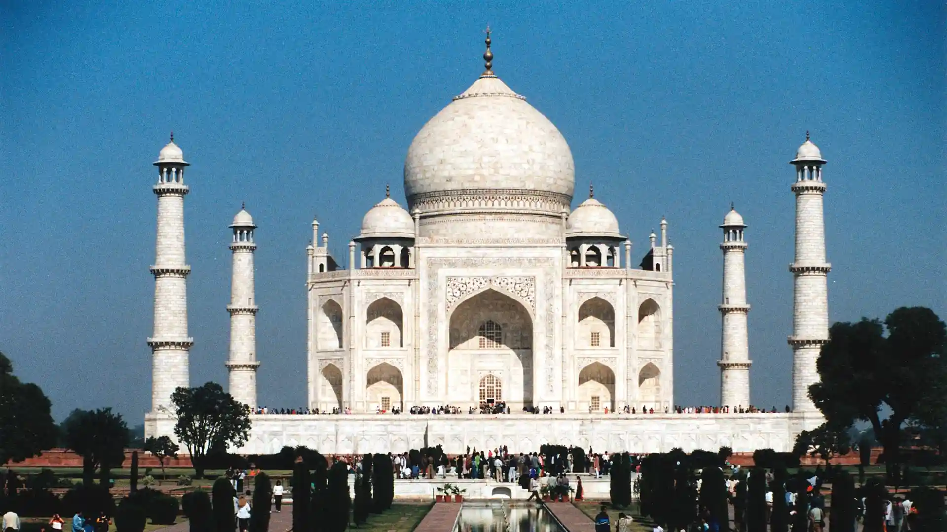 Best Places to Visit in Agra 3 1