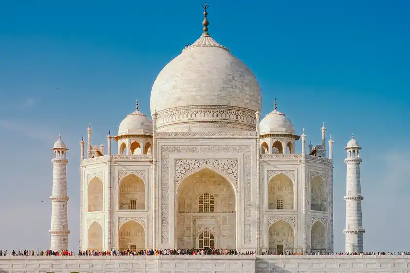 Best Places to Visit in Agra